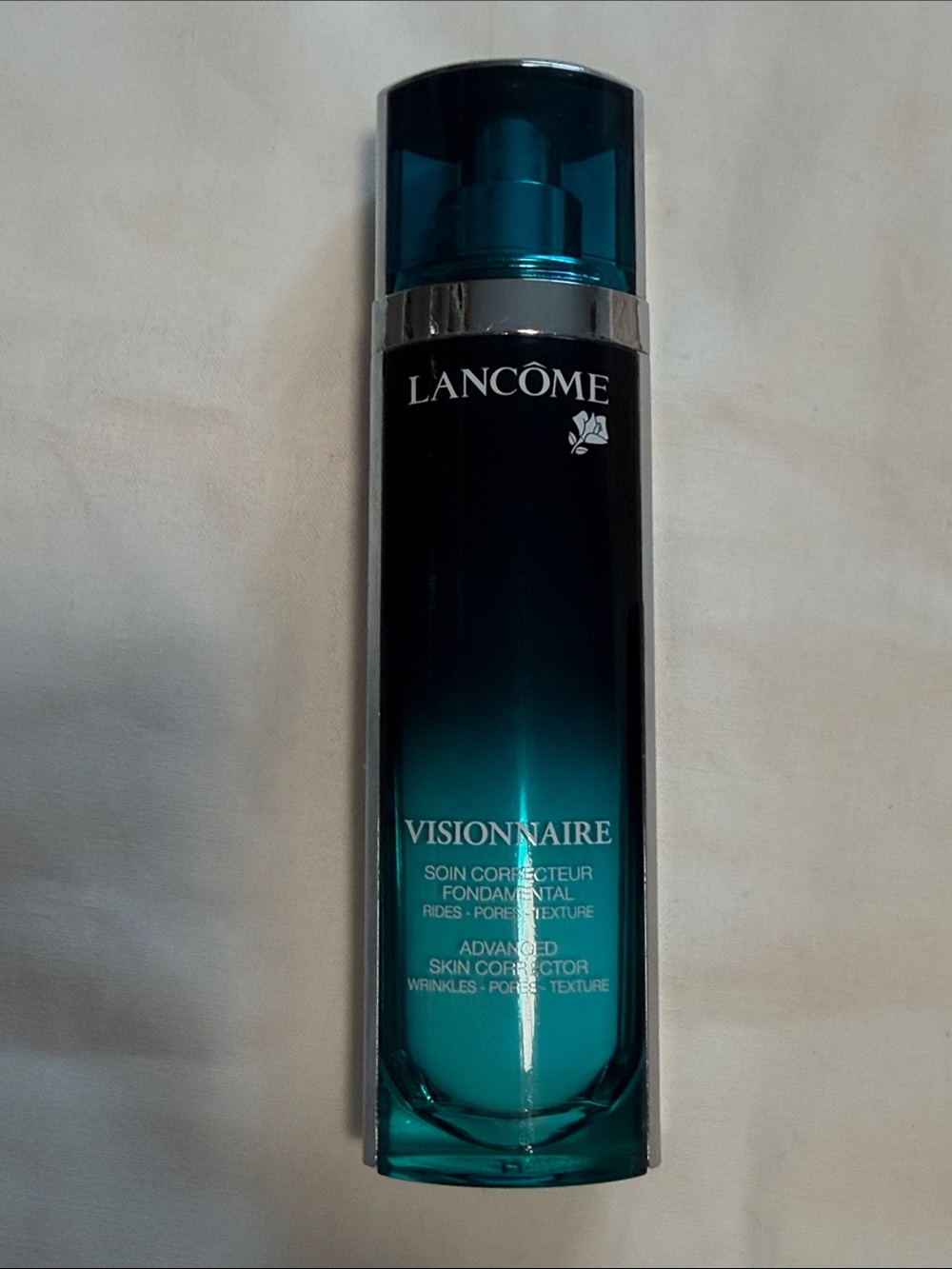 Lancôme teal gradient serum bottle
